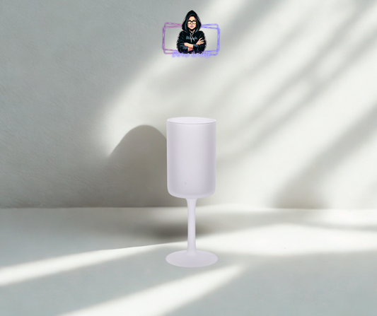 Coupe  en verre givré avec pied