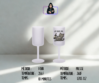 Coupe  en verre givré avec pied