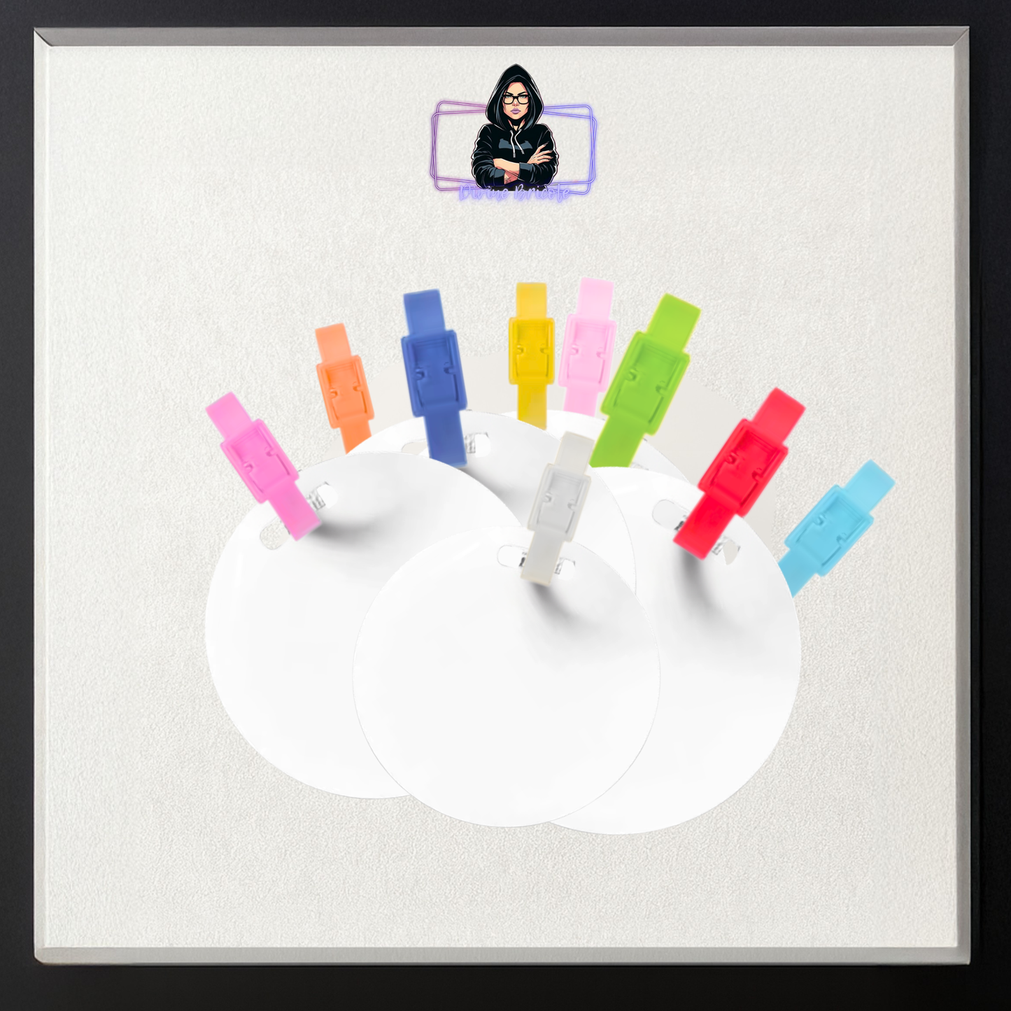 Étiquette / badge en aluminium